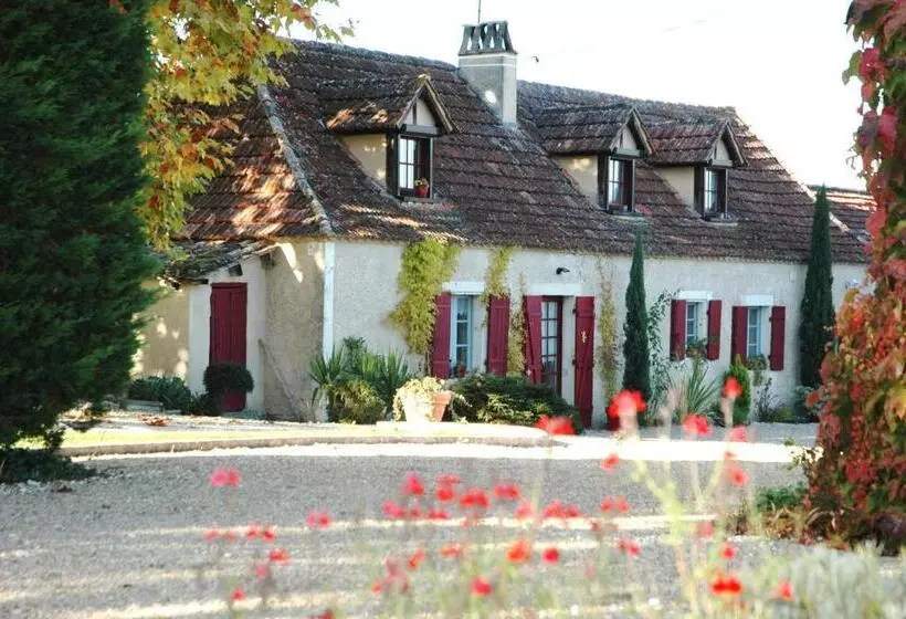 Aamiaismajoitus (B&B) Domaine De La Queyssie