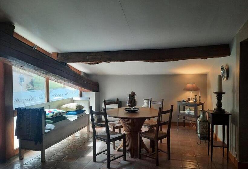 צימר Domaine La Sauzette