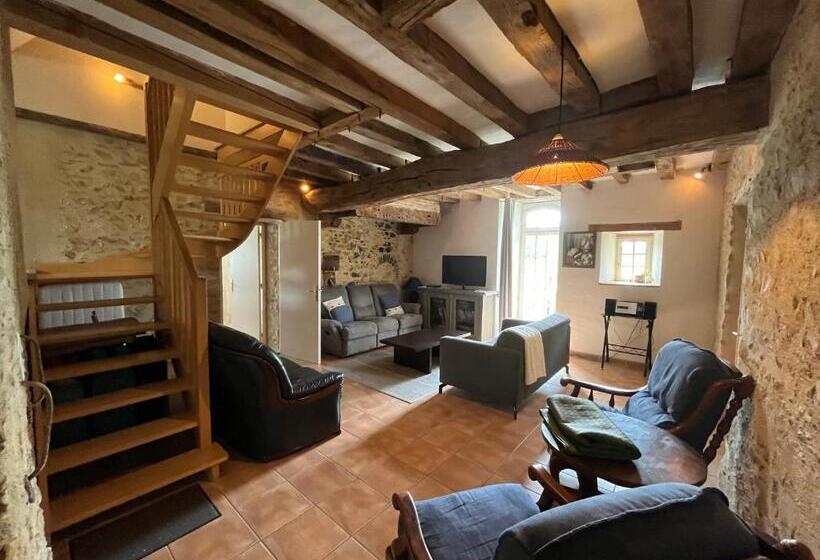 צימר La Closerie De La Hérissière