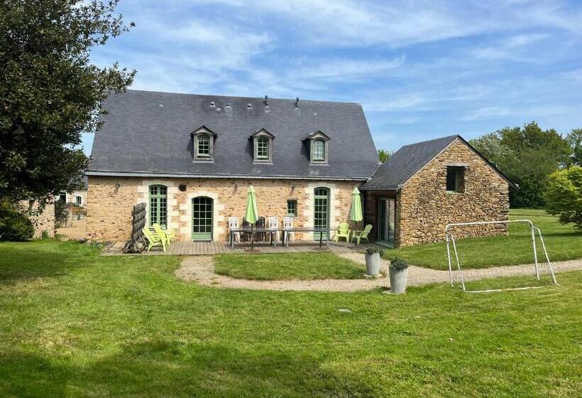 צימר La Closerie De La Hérissière