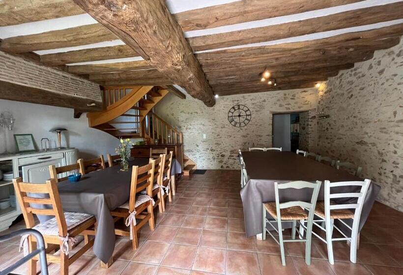 צימר La Closerie De La Hérissière