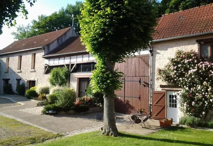 Aamiaismajoitus (B&B) La Ferme De Vintué