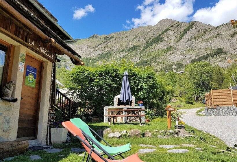 تختخواب و صبحانه La Jarbelle Gîte Et Spa