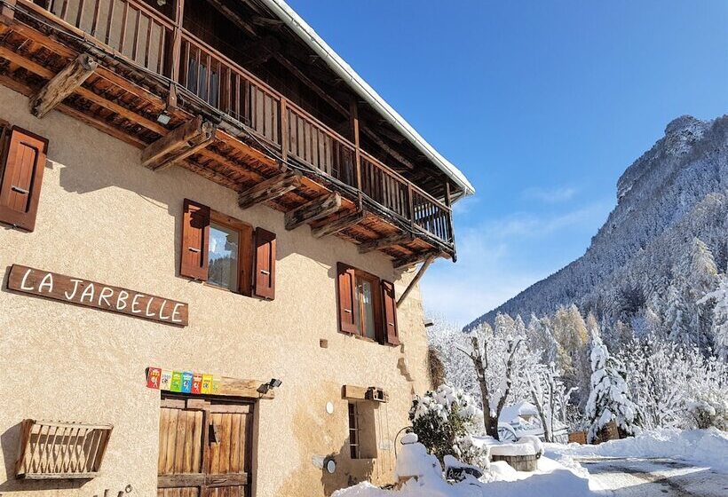 تختخواب و صبحانه La Jarbelle Gîte Et Spa