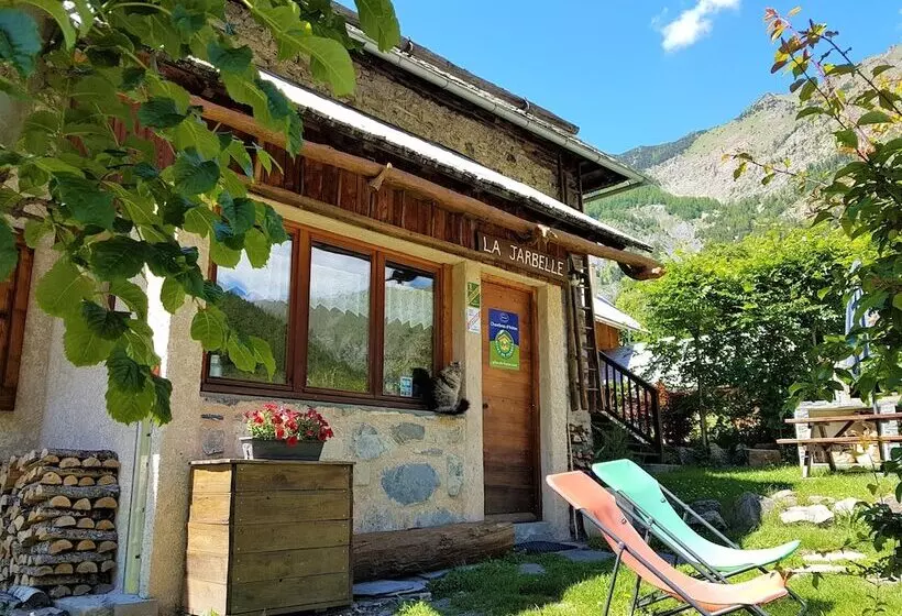 Aamiaismajoitus (B&B) La Jarbelle   Gîte Et Spa