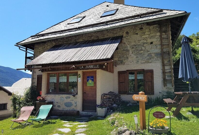 تختخواب و صبحانه La Jarbelle Gîte Et Spa