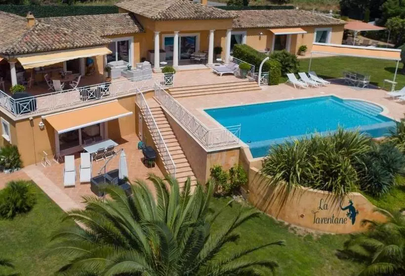 Bed and Breakfast La Tarentane