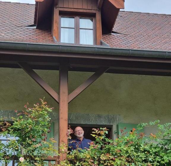 민박 La Vallombreuse