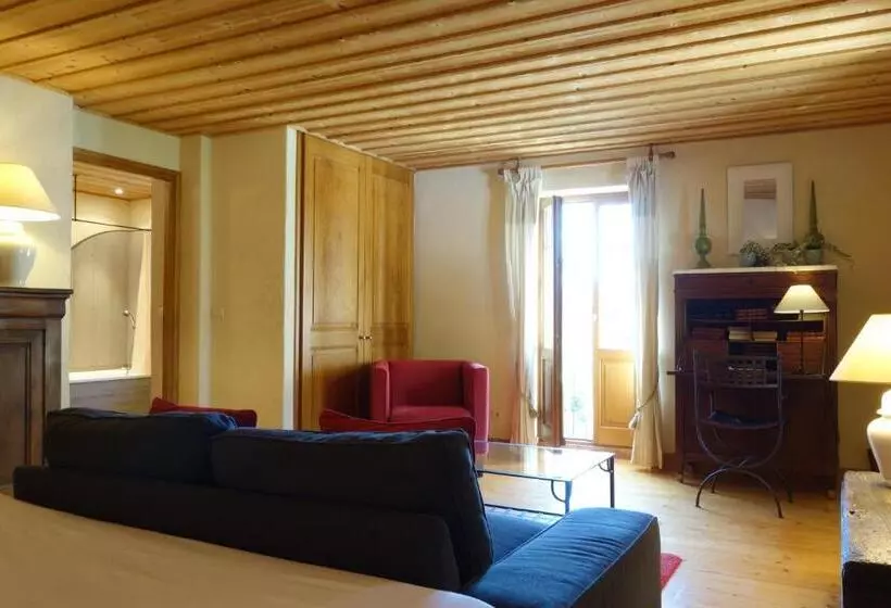 Aamiaismajoitus (B&B) La Vallombreuse