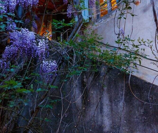 Bed and Breakfast La Vieille Maison Chambre Et Halte Gourmande