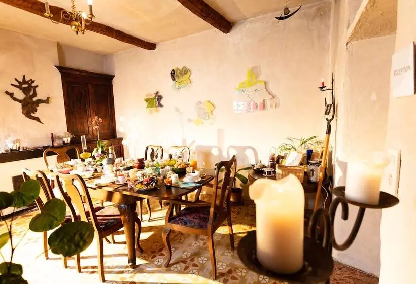 Aamiaismajoitus (B&B) La Vieille Maison Chambre Et Halte Gourmande