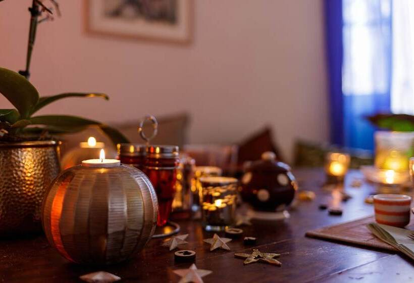 Bed and Breakfast La Vieille Maison Chambre Et Halte Gourmande