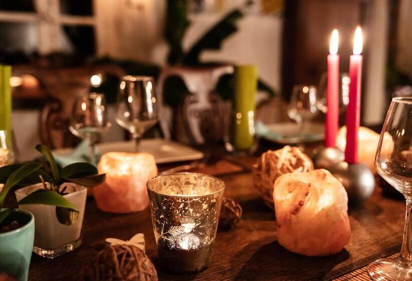 Bed and Breakfast La Vieille Maison Chambre Et Halte Gourmande