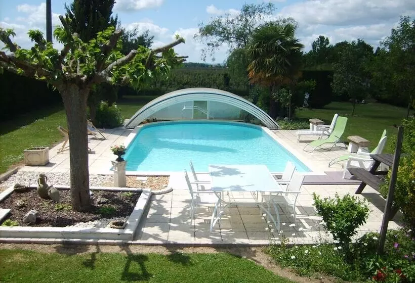 Aamiaismajoitus (B&B) Le Chalet Des Vignes