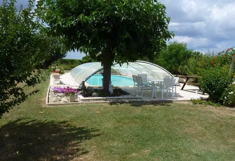 Aamiaismajoitus (B&B) Le Chalet Des Vignes