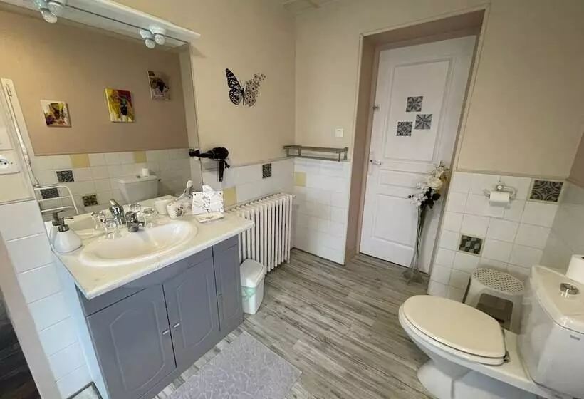 Aamiaismajoitus (B&B) Le Chalet Des Vignes
