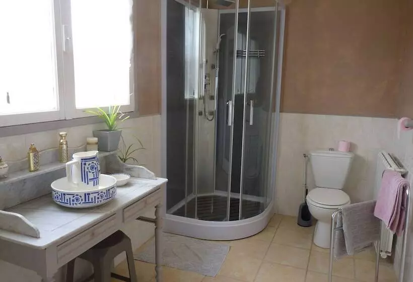 Aamiaismajoitus (B&B) Le Chalet Des Vignes