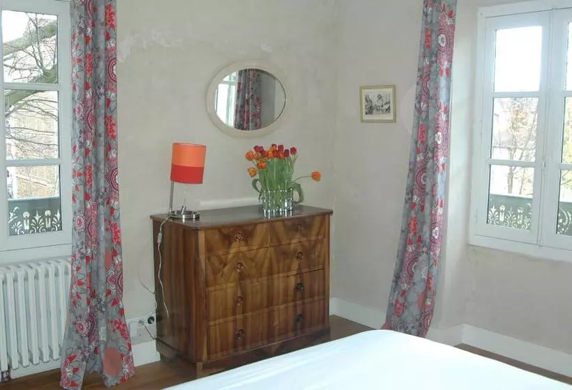 تختخواب و صبحانه Le Clos De L Abbaye