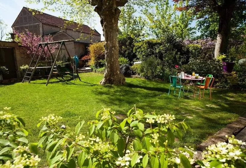 تختخواب و صبحانه Le Clos De L Abbaye