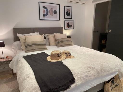 مبيت وإفطار Le Clos De La Chèvre Sud