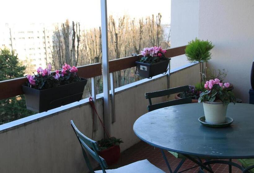 Bed and Breakfast Les Hauts De Perrache