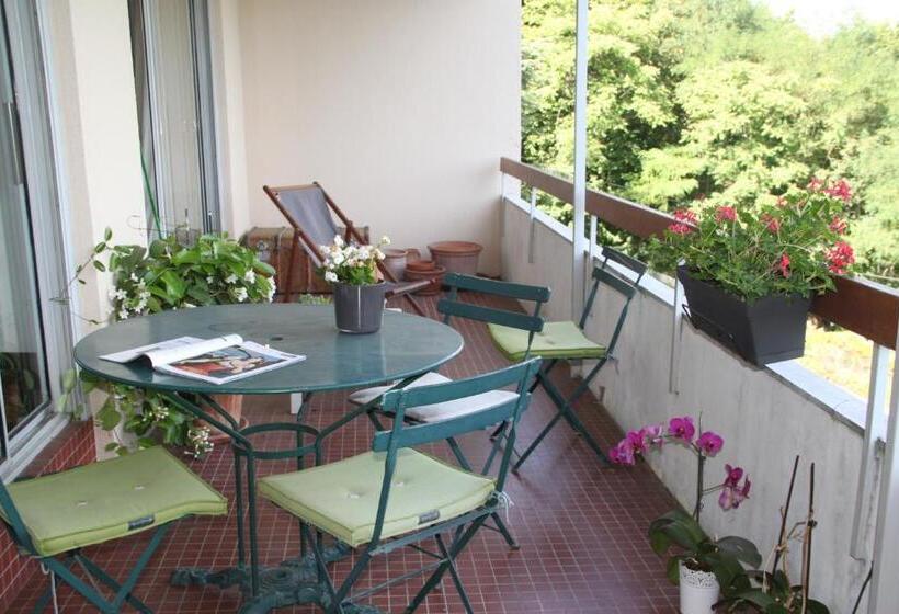 Bed and Breakfast Les Hauts De Perrache