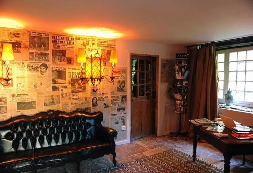 Aamiaismajoitus (B&B) Maison D'hôtes La Singulière