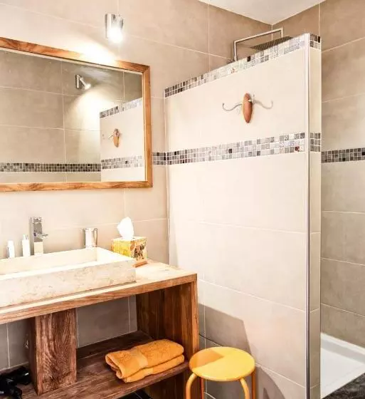 Aamiaismajoitus (B&B) Mas De Bouvet En Camargue