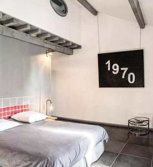 Aamiaismajoitus (B&B) Mas De Bouvet En Camargue