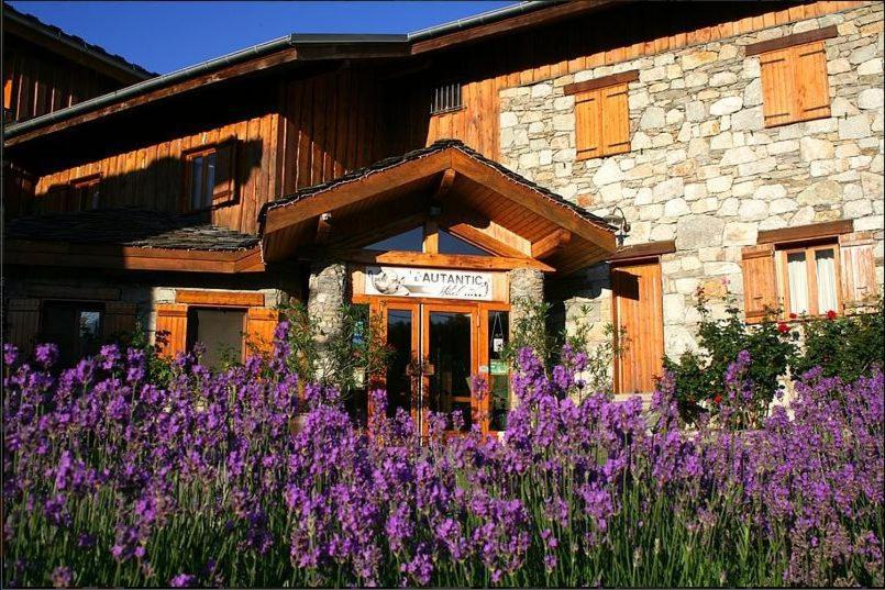 בית מלון כפרי Autantic