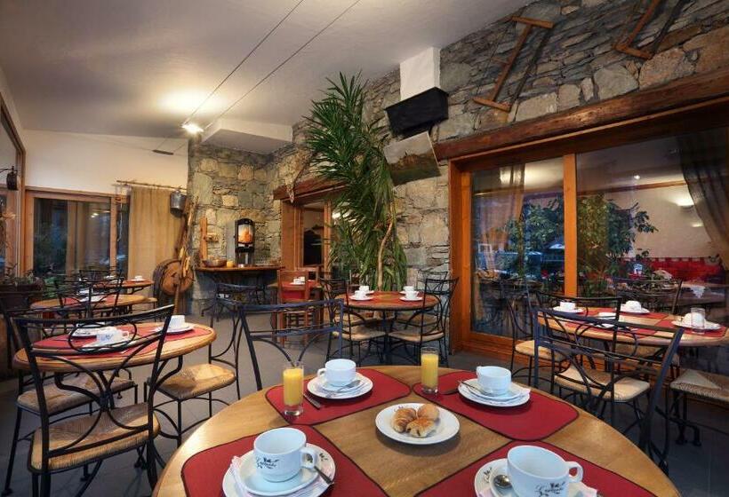 בית מלון כפרי Autantic