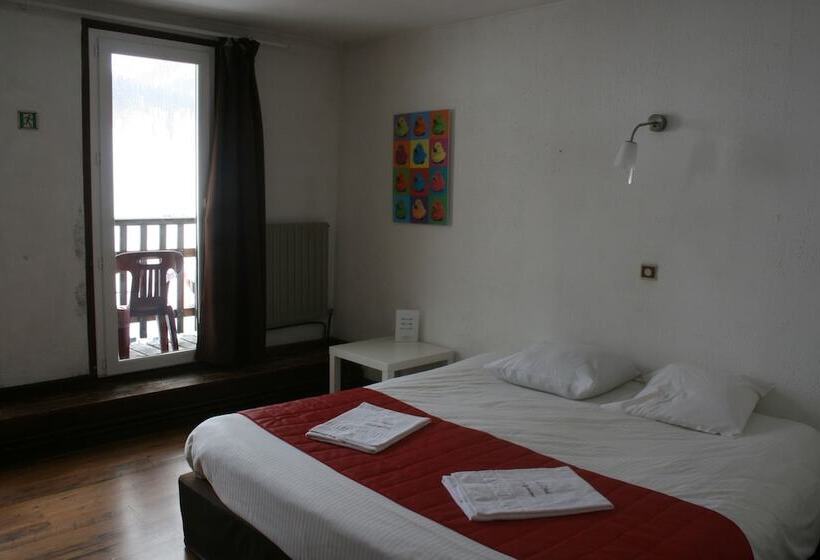 هتل Chalet Hôtel La Rafale