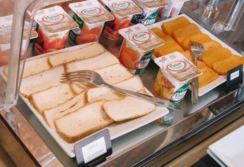 בית מלון כפרי Logis  Hôtel De La Baie De Wissant