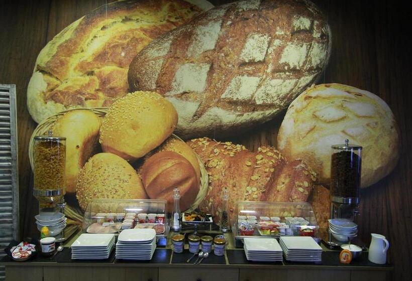 בית מלון כפרי Logis  Hôtel De La Baie De Wissant