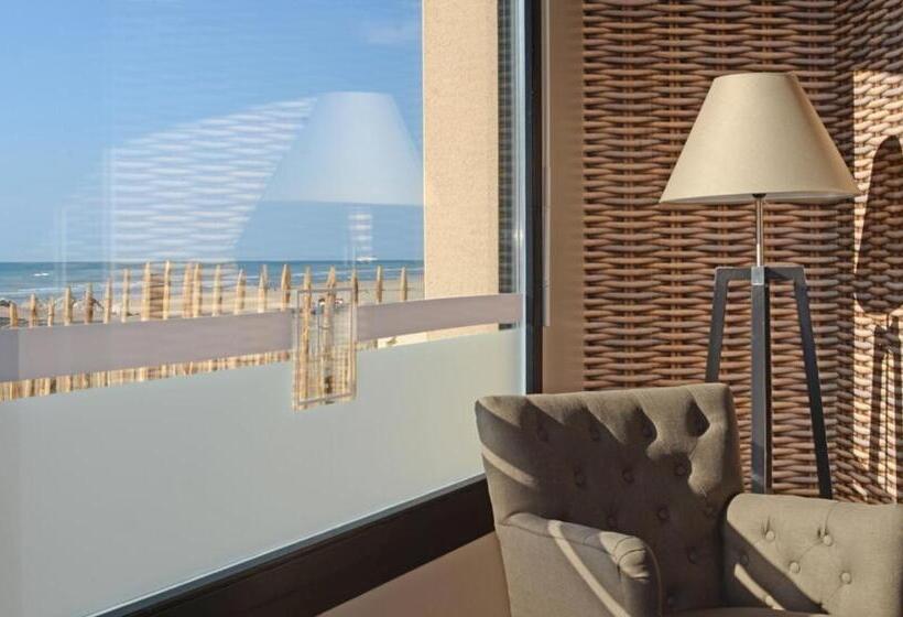 בית מלון כפרי Logis  Hôtel De La Baie De Wissant