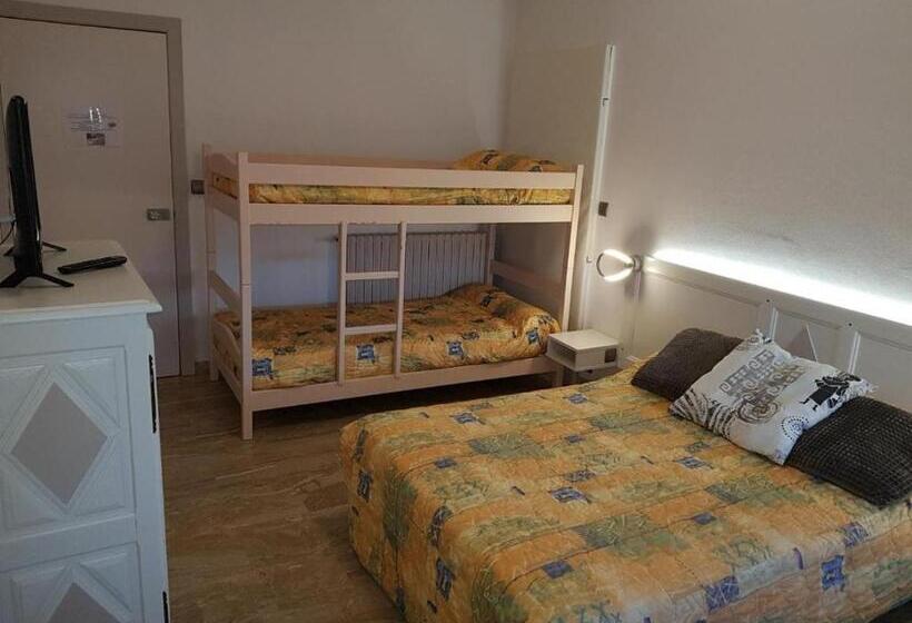 ホテル Hôtel Armony