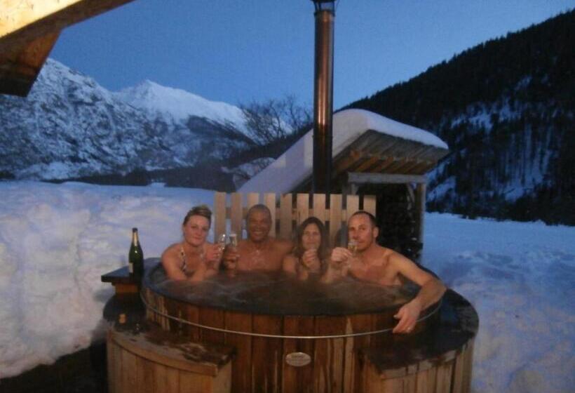 هتل Hôtel L Echaillon