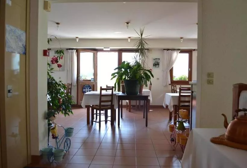 ホテル Hôtel Le Grand Fond