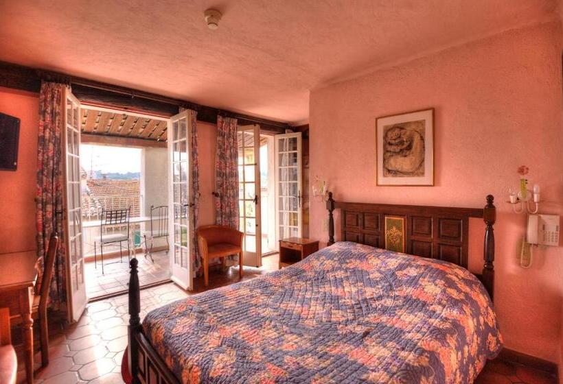 בית מלון כפרי Hôtel Les Arcades