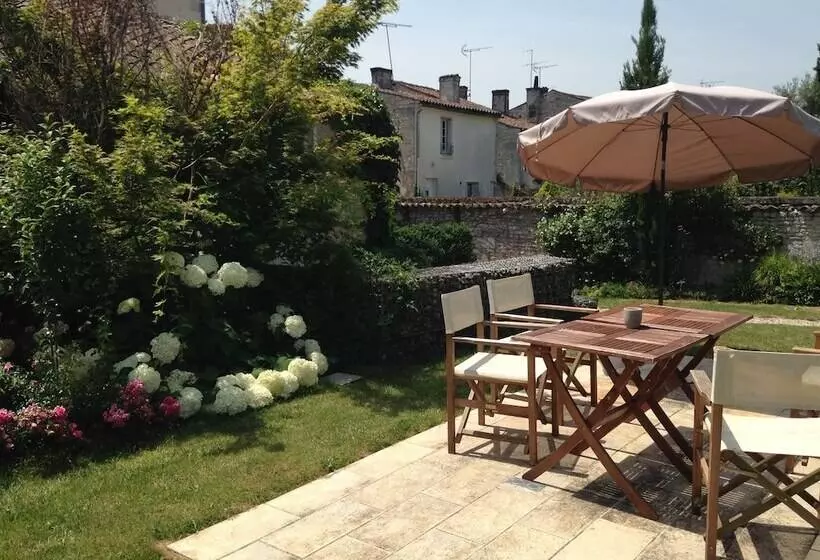 Hotel Hôtel Ligaro