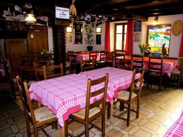 ホテル Hôtel Restaurant à La Ville De Nancy