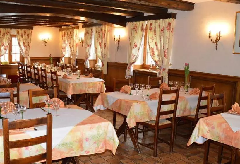 Hotelli Hôtel Restaurant à La Ville De Nancy
