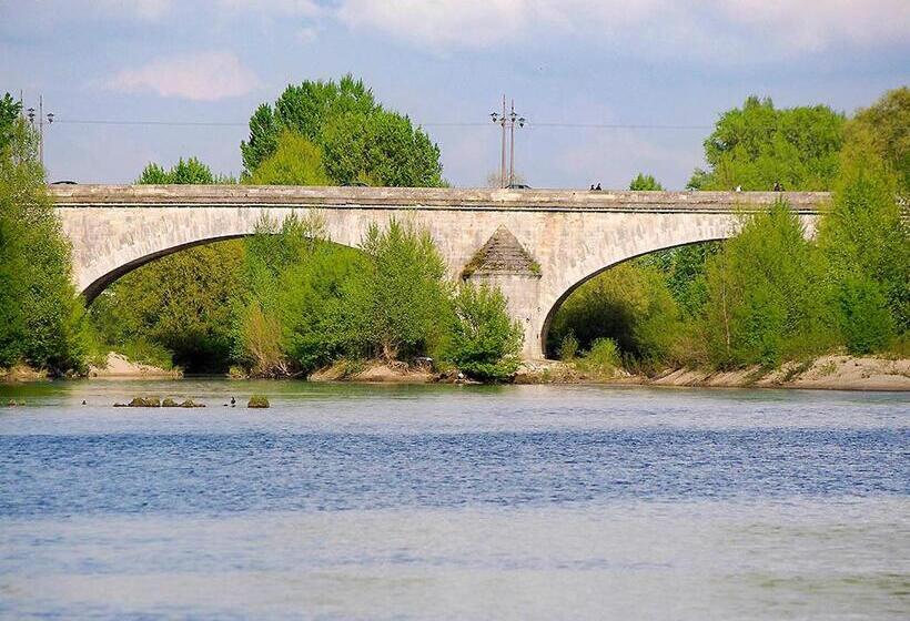 فندق Ibis Budget Orleans Nord Saran