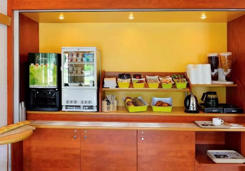 هتل Ibis Budget Orleans Nord Saran