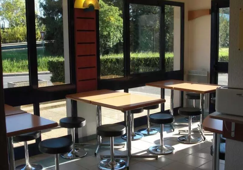 هتل Ibis Budget Orleans Nord Saran