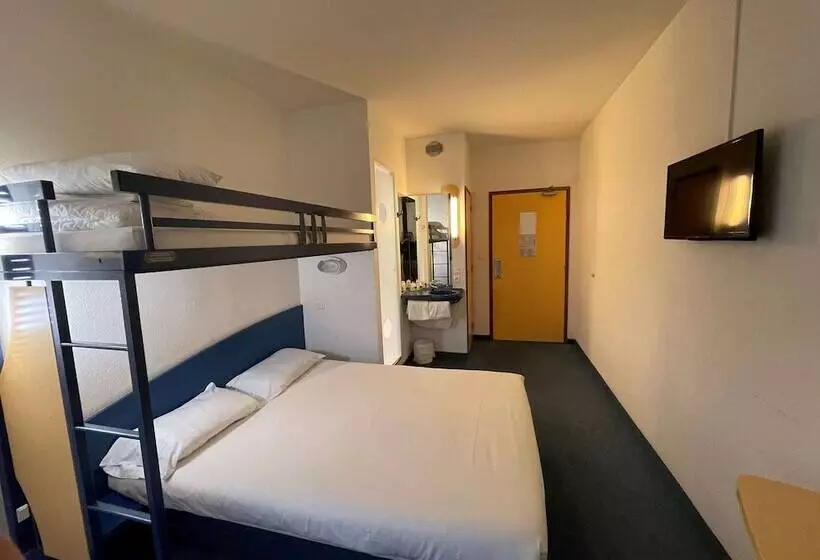 هتل Kyriad Direct Montauban Centre