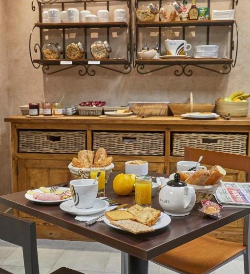 ホテル Cit Hôtel Le National