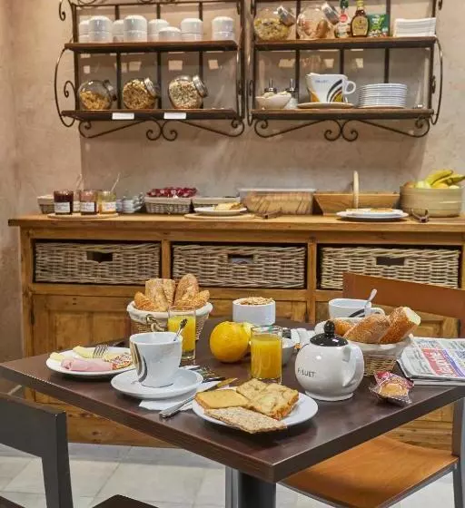 ホテル Cit Hôtel Le National