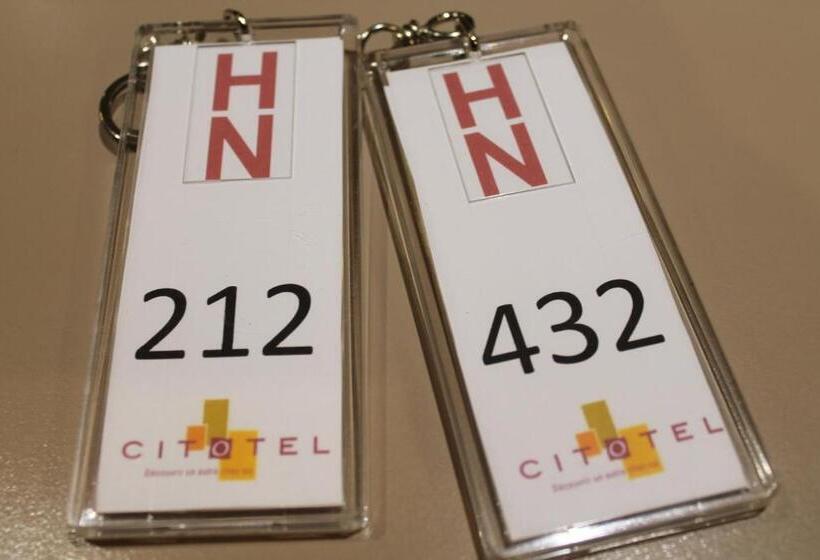 ホテル Cit Hôtel Le National