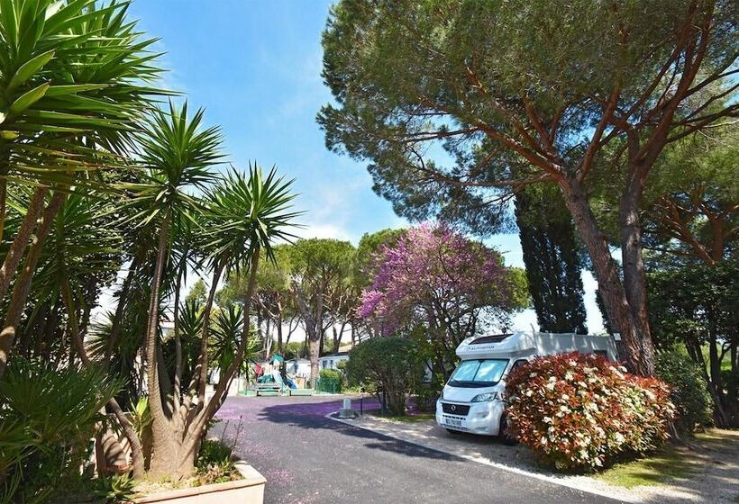 استراحتگاه Camping Les Cigales